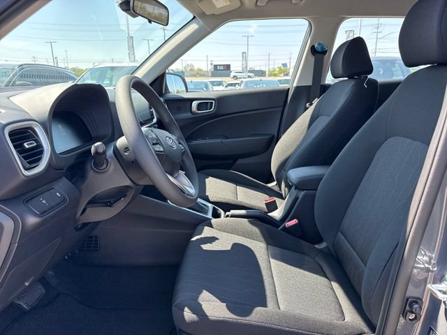 New 2026 Hyundai Venue SE FWD image 11