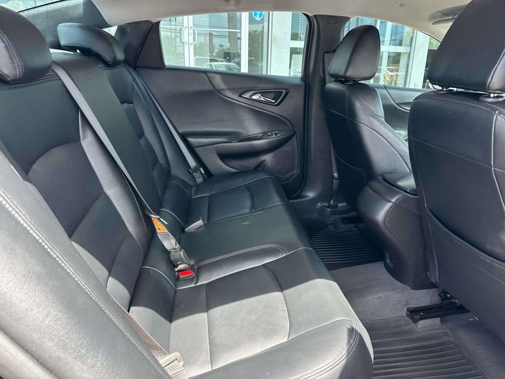Used 2020 Chevrolet Malibu LS w/ LPO, Convenience Package 1 FWD image 10