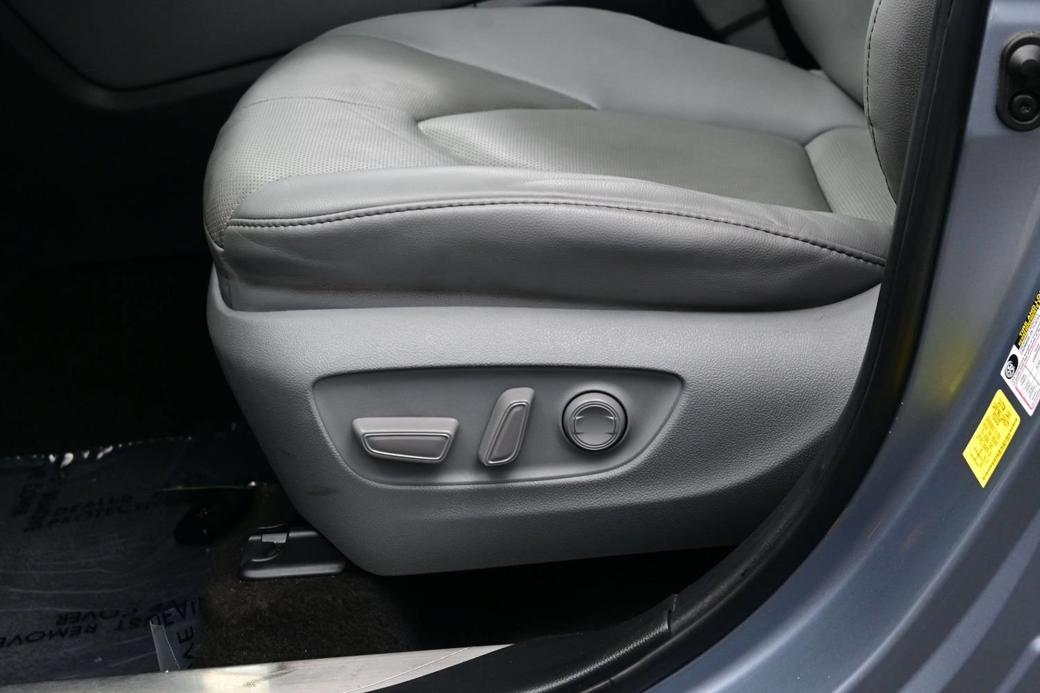 Used 2023 Toyota Highlander Platinum AWD/4WD image 11