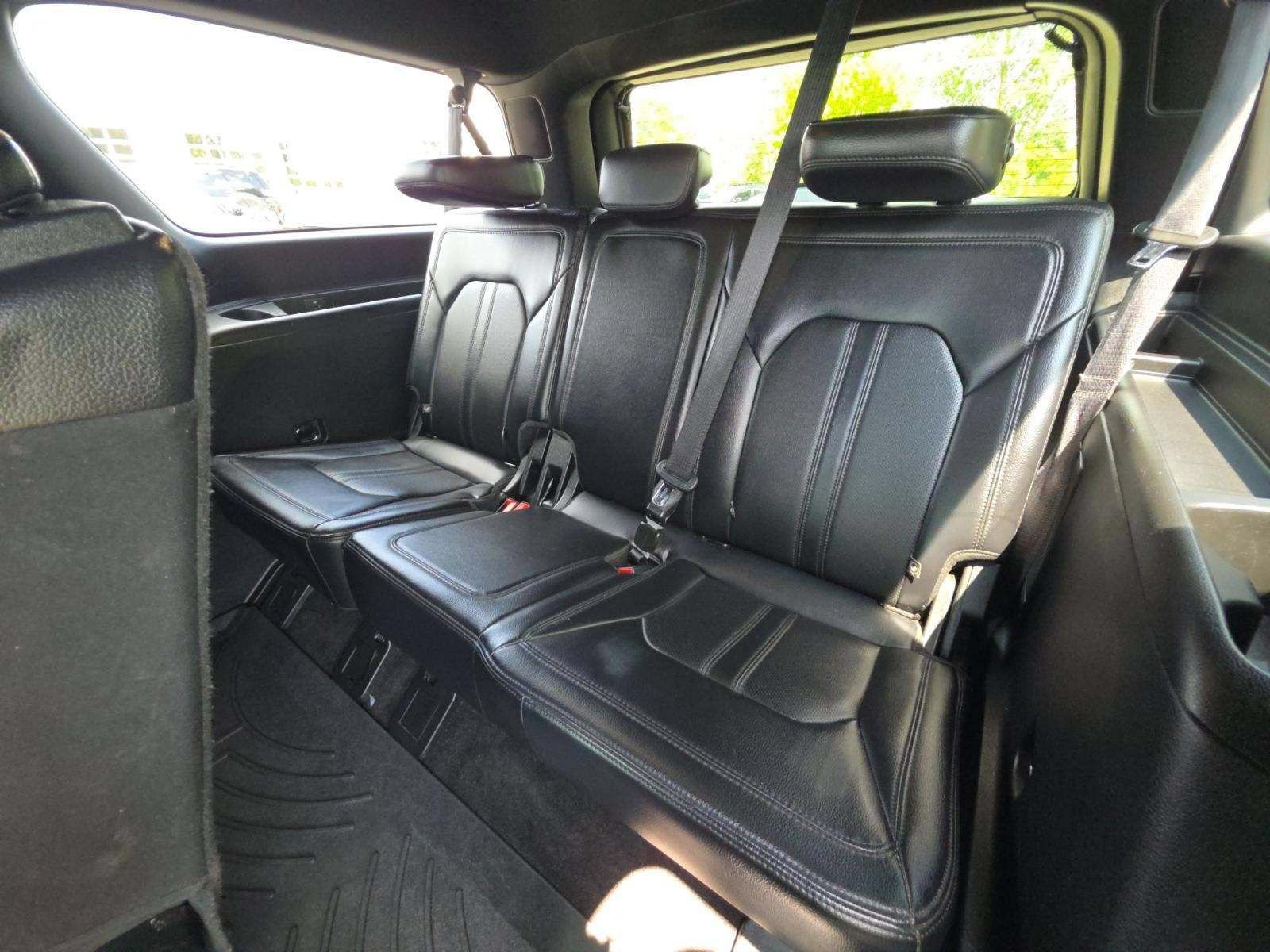 Used 2019 Ford Expedition Max Limited AWD/4WD image 13