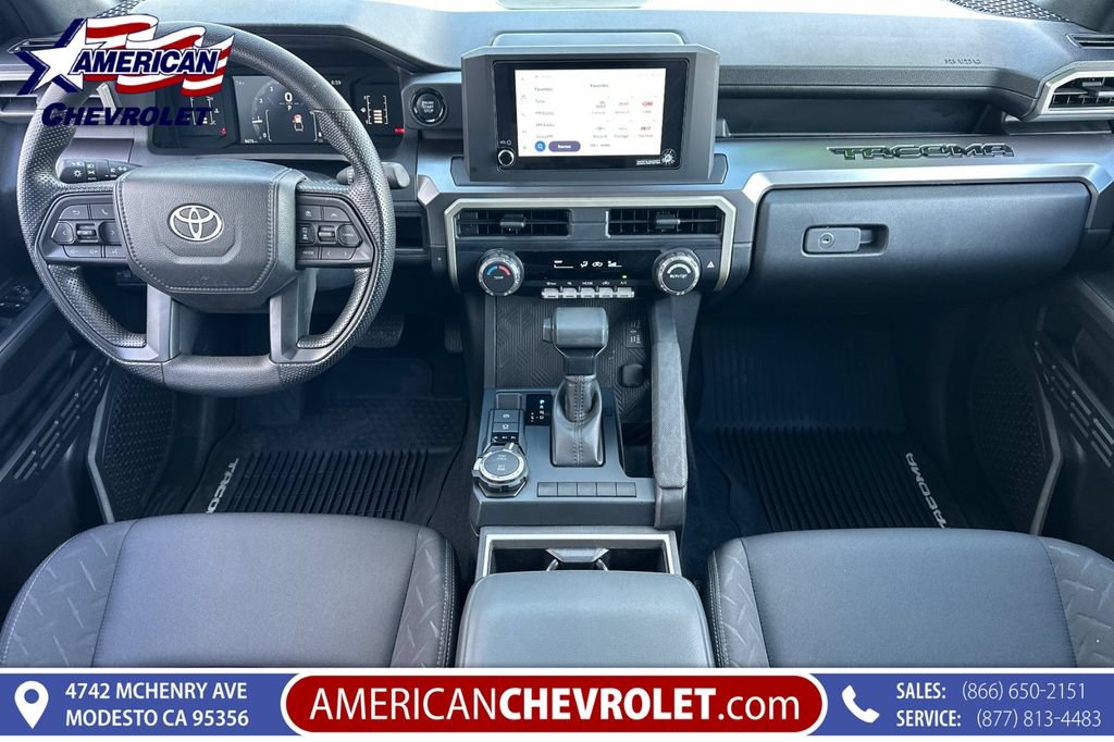 Used 2025 Toyota Tacoma SR5 AWD/4WD image 16