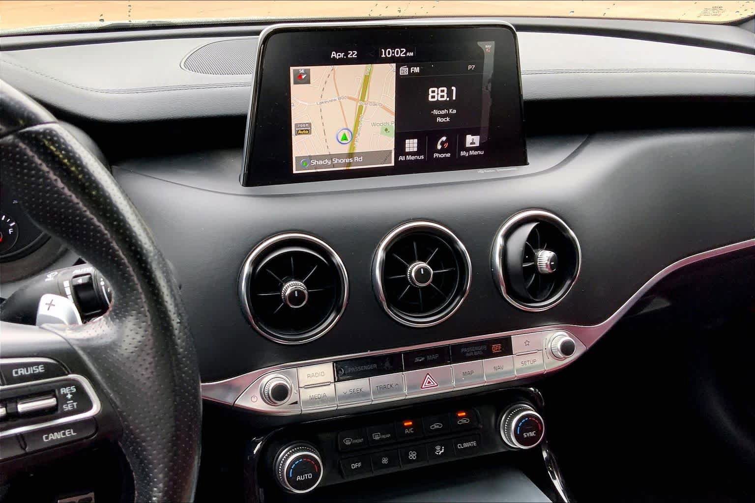 Used 2019 Kia Stinger GT1 image 6