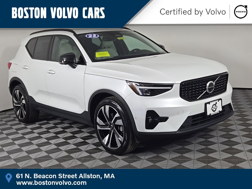 Certified 2023 Volvo XC40 B5 Ultimate w/ Climate Package