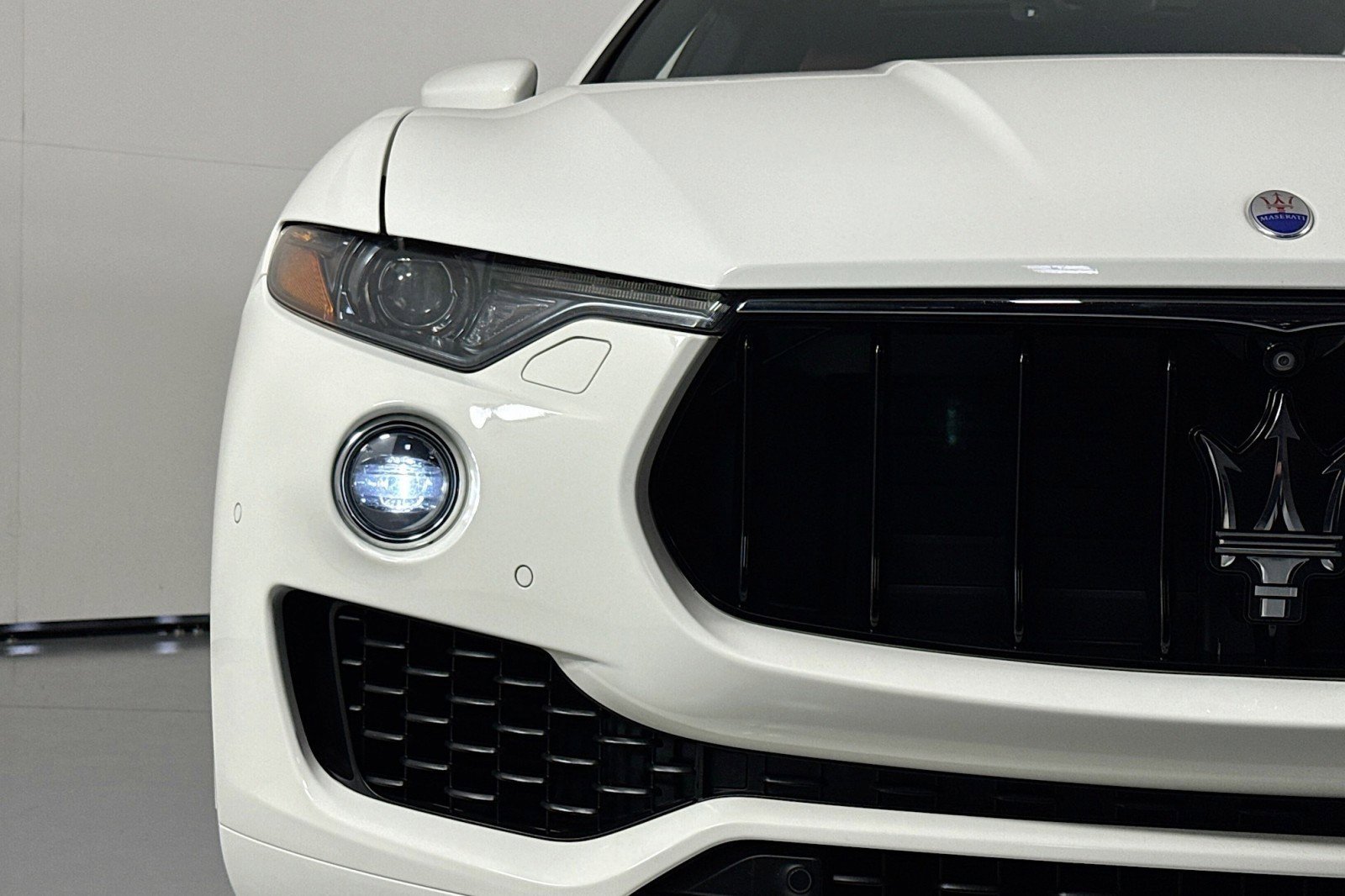 Used 2018 Maserati Levante GranSport image 13