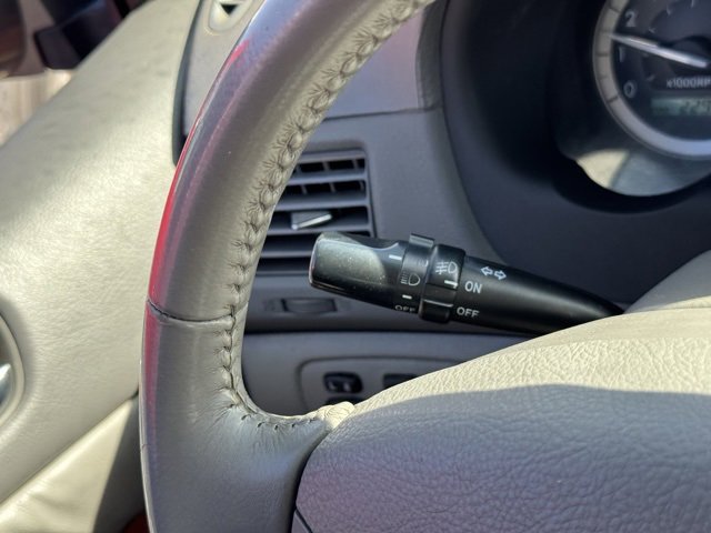 Used 2005 Toyota Sienna XLE image 19