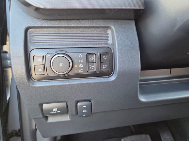 New 2026 Ford F350 Platinum image 59