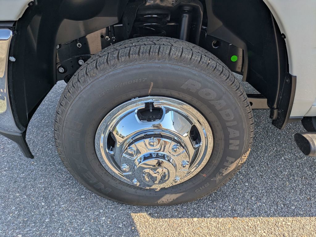 New 2026 RAM 3500 Tradesman image 11