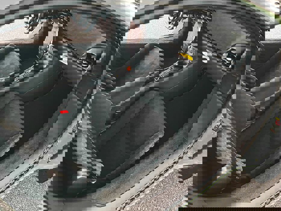 New 2025 McLaren Artura image 39