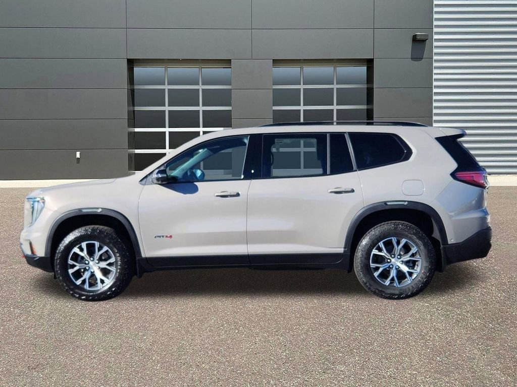 New 2026 GMC Acadia AT4 w/ Super Cruise Package AWD/4WD image 2