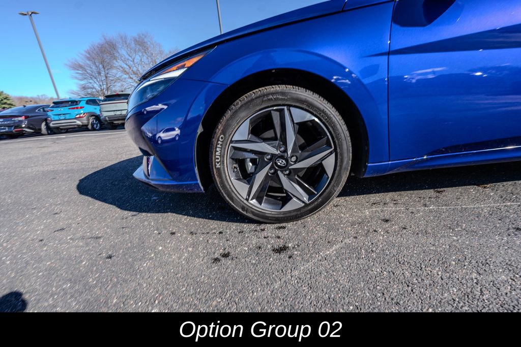 Certified 2023 Hyundai Elantra SEL w/ Convenience Package image 11