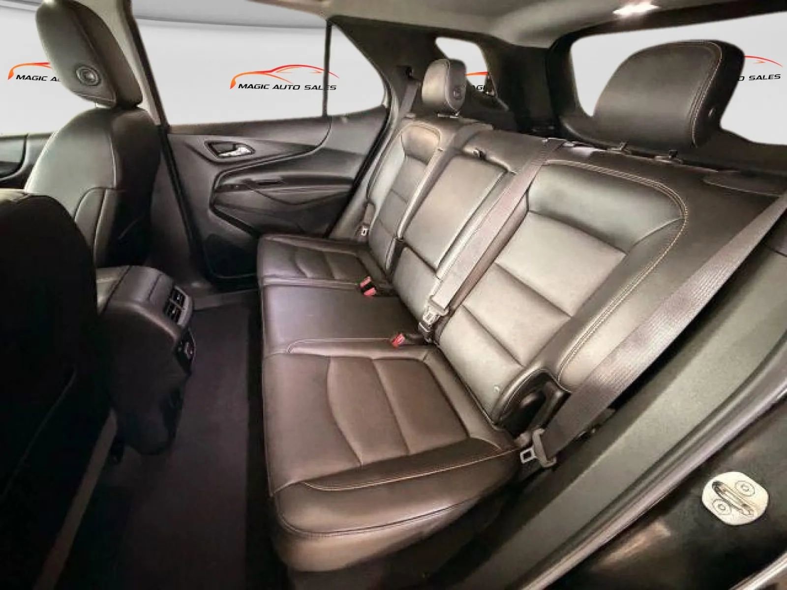 Used 2020 Chevrolet Equinox Premier image 10