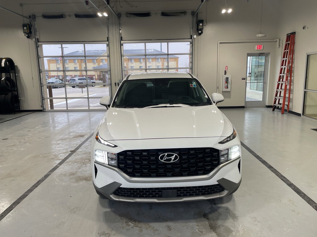 Used 2022 Hyundai Santa Fe SE image 8