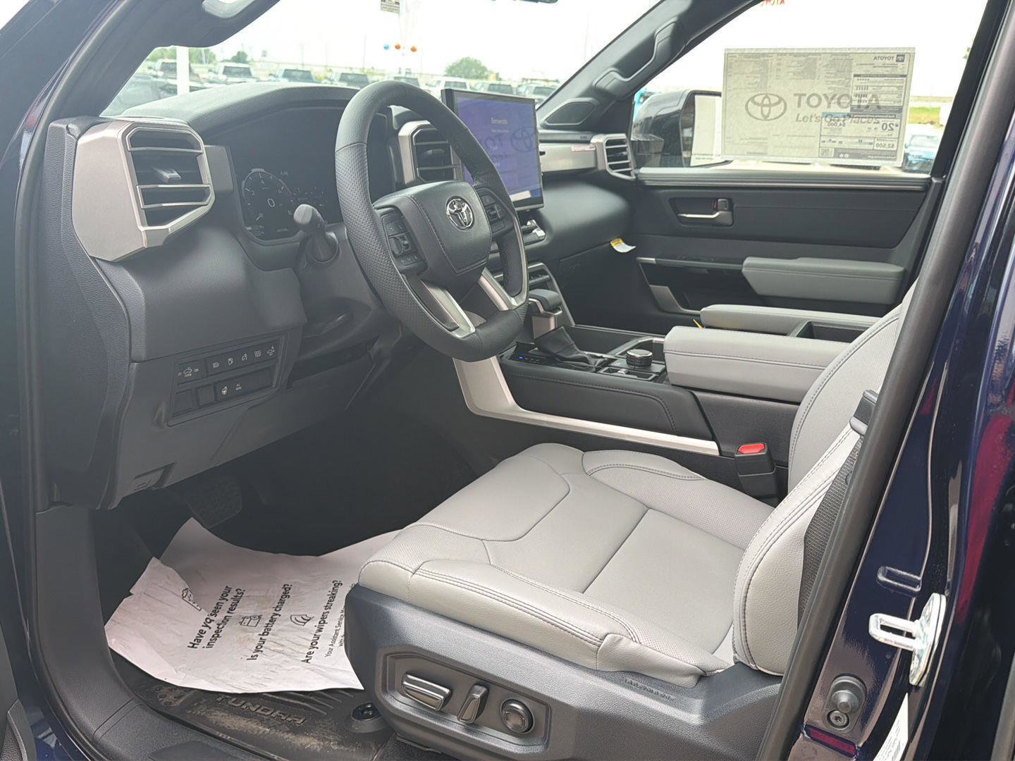 New 2026 Toyota Tundra Limited AWD/4WD image 13