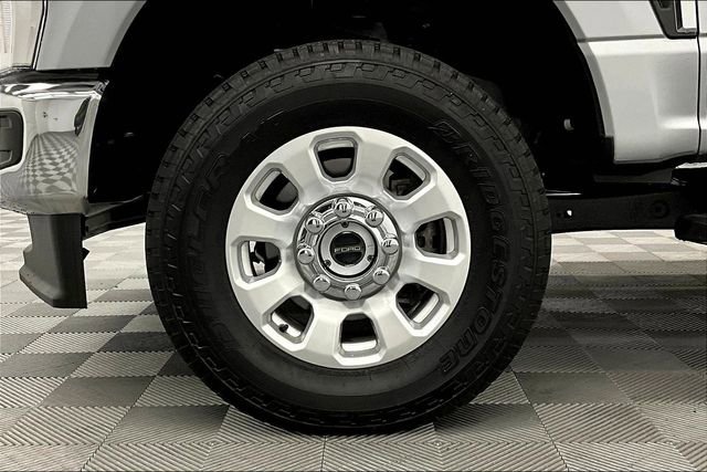 Used 2024 Ford F350 XLT w/ 360-Degree Camera Package AWD/4WD image 9