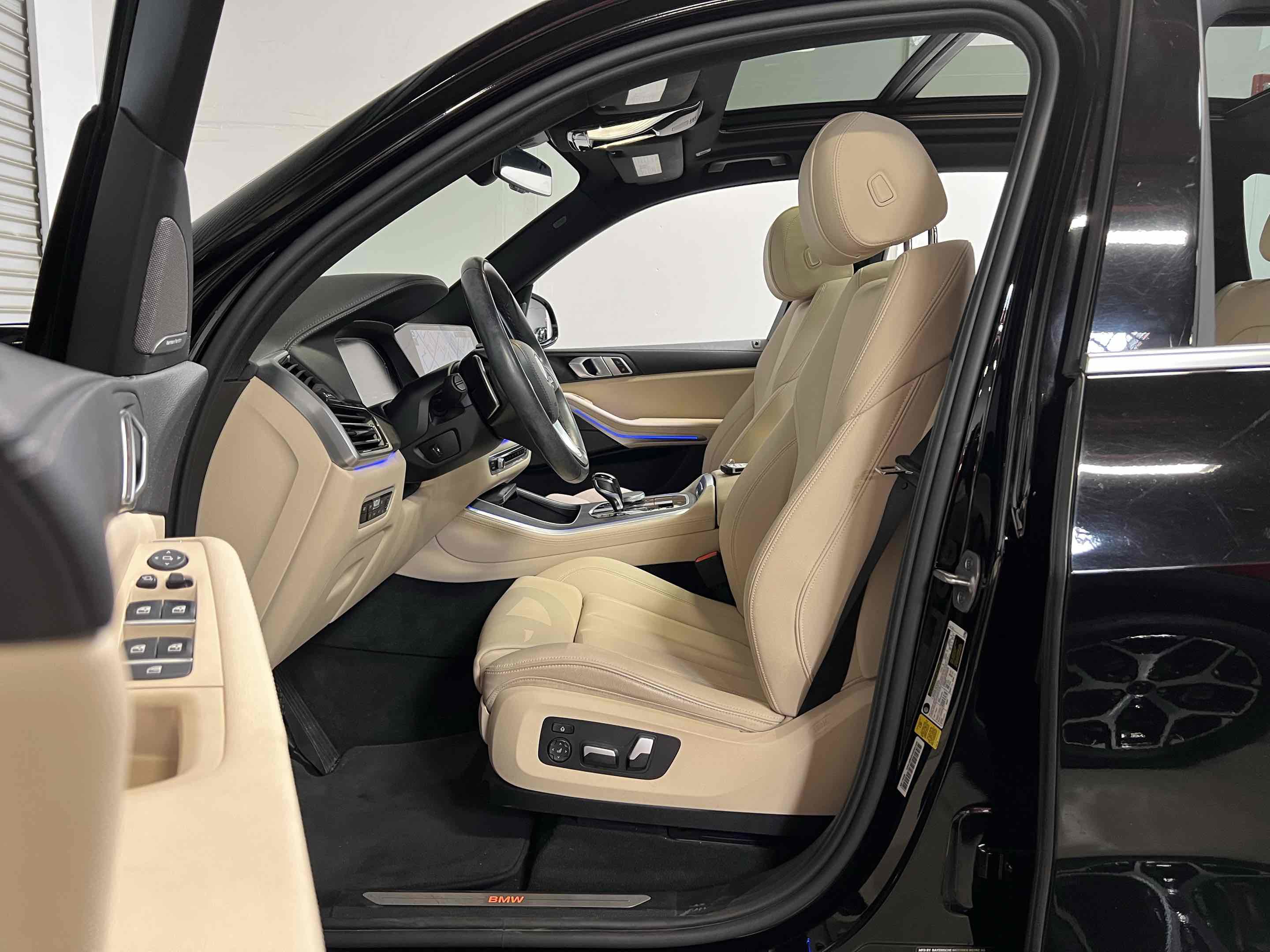 Used 2021 BMW X5 sDrive40i w/ Premium Package RWD image 26