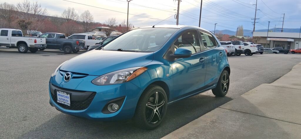 Used 2011 MAZDA MAZDA2 Touring image 4