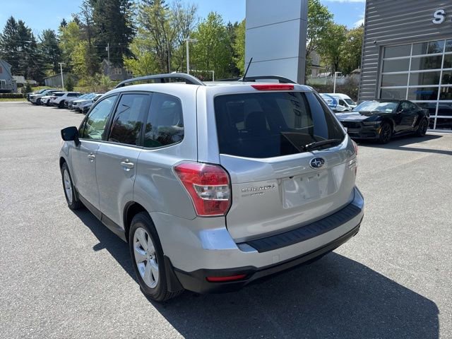 Used 2015 Subaru Forester 2.5i Premium w/ All-Weather Package AWD/4WD image 8