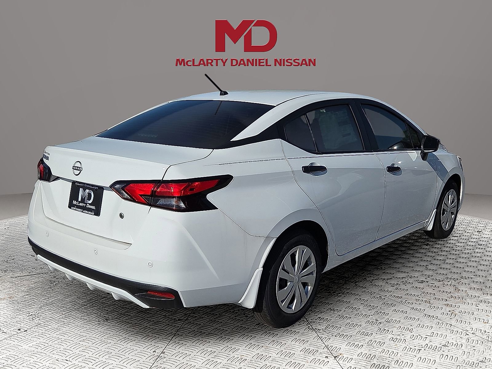 Used 2025 Nissan Versa S w/ Trunk Package image 5