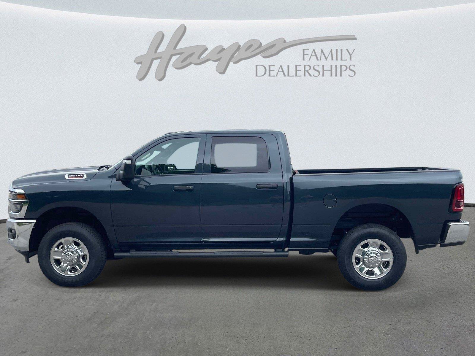 New 2026 RAM 2500 Tradesman AWD/4WD image 6