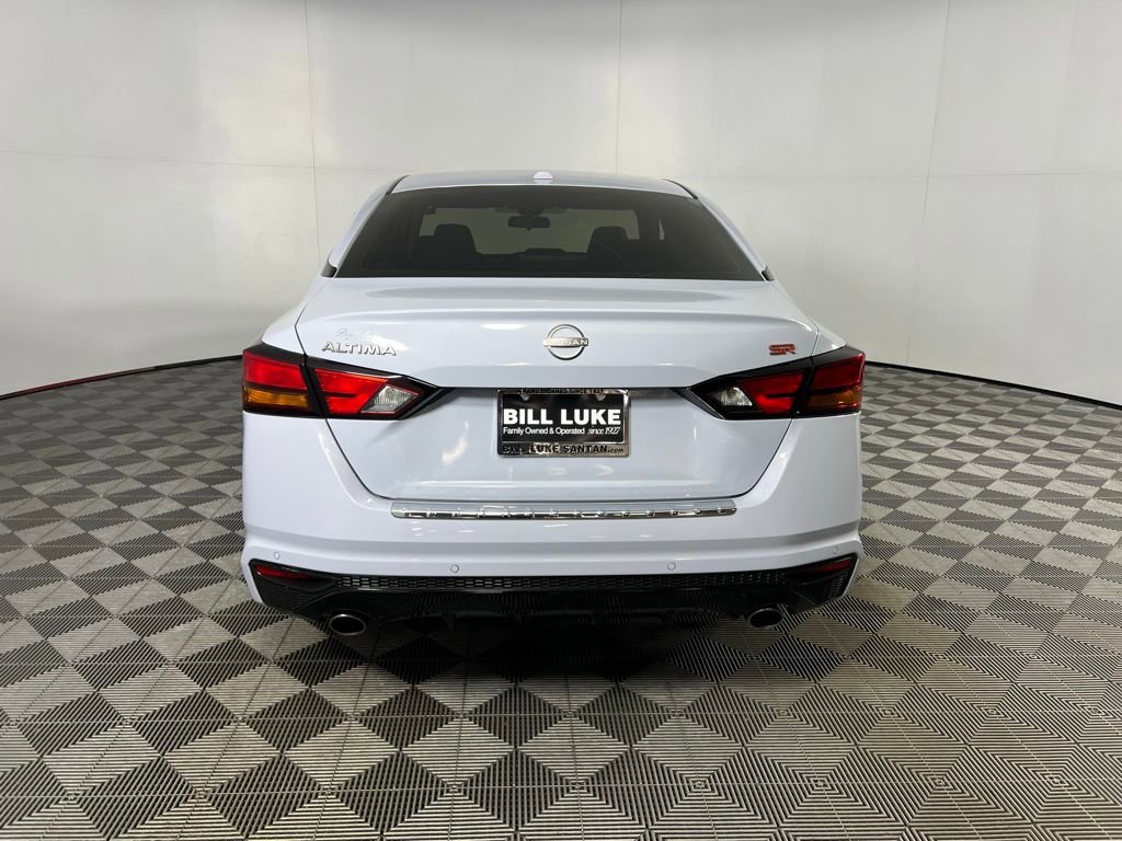 Used 2023 Nissan Altima 2.5 SR image 7