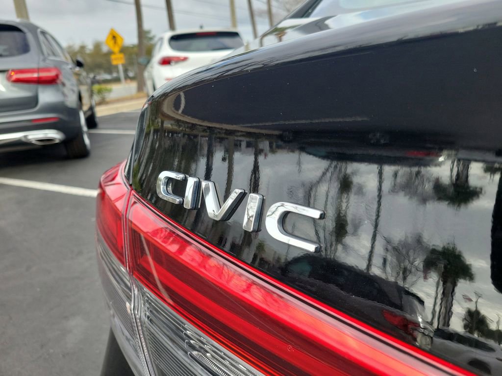 Used 2024 Honda Civic Sport image 10