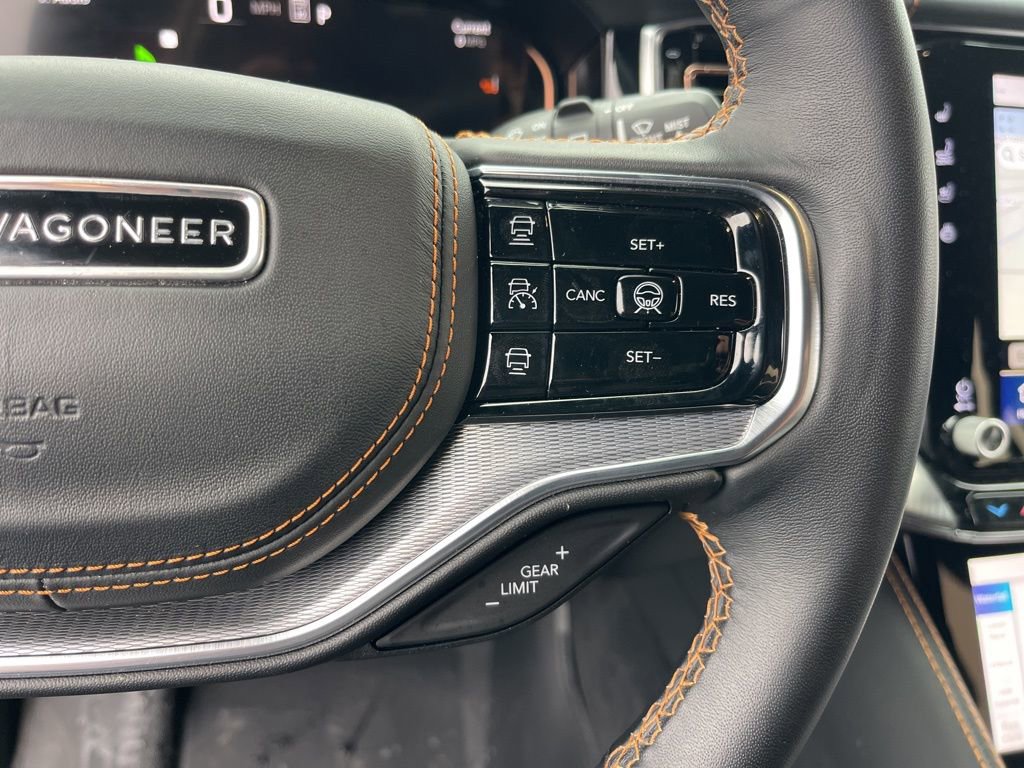 Used 2023 Jeep Grand Wagoneer Series III image 20