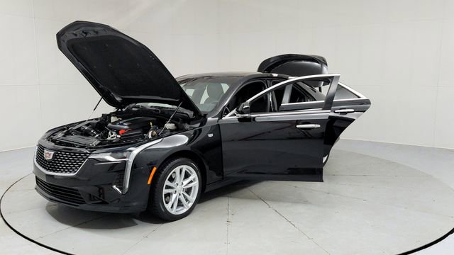 Certified 2022 Cadillac CT4 Luxury w/ Sun And Sound Package image 9