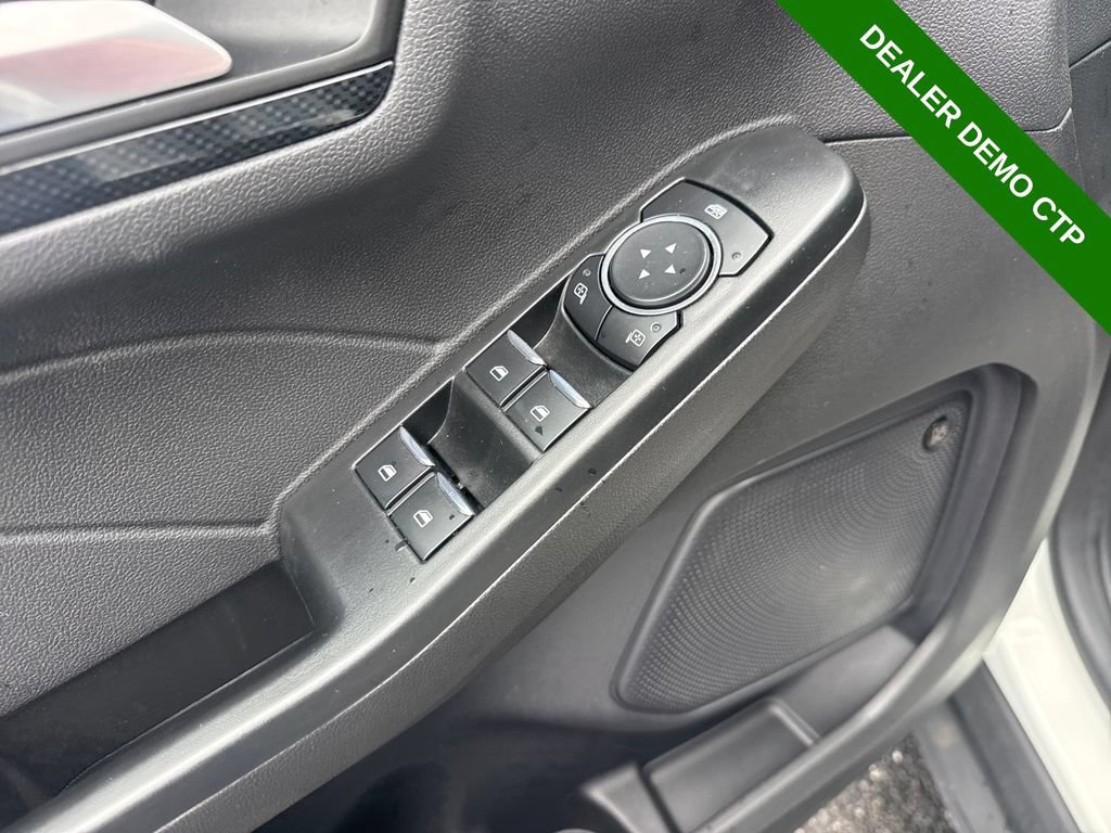 Used 2024 Ford Escape ST-Line Select w/ Tech Pack #2 AWD/4WD image 27