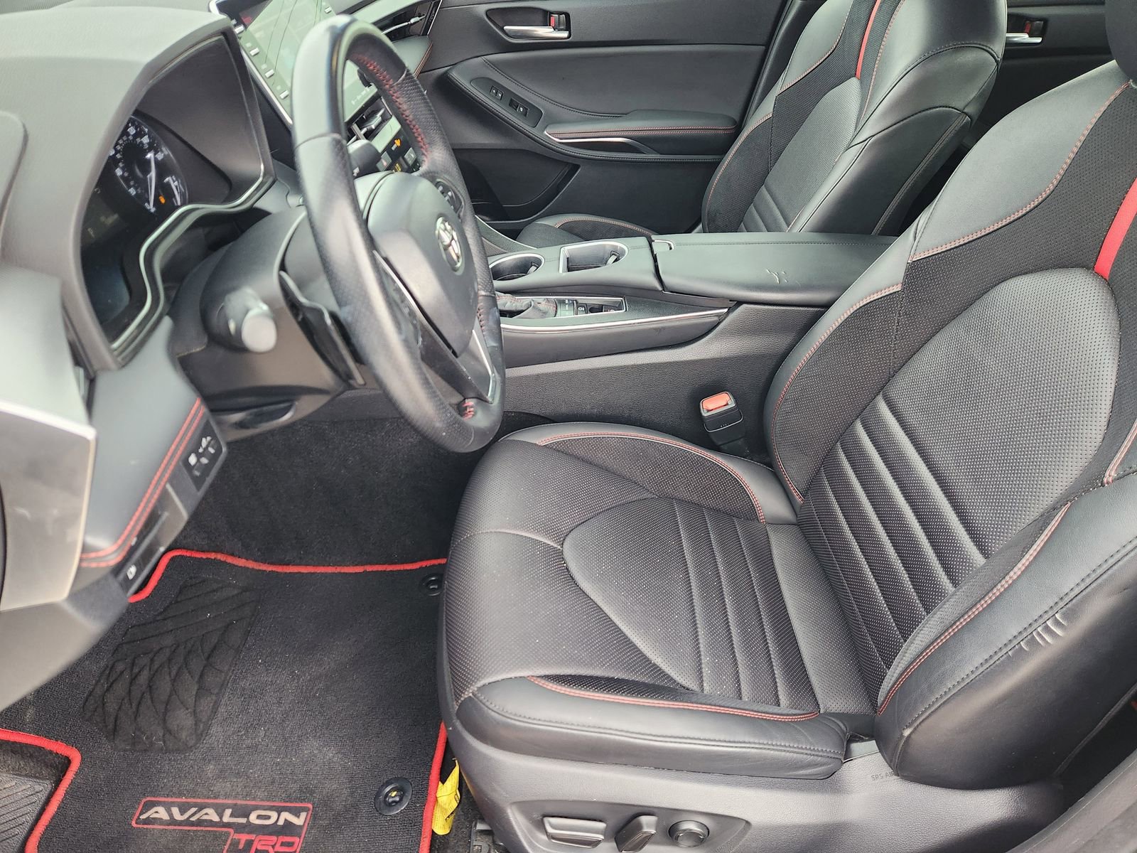 Used 2020 Toyota Avalon TRD FWD image 16