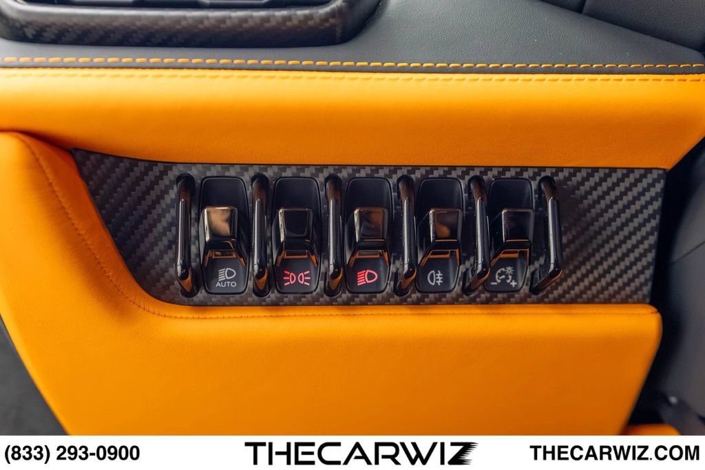 Used 2024 Lamborghini Huracan Tecnica RWD image 77
