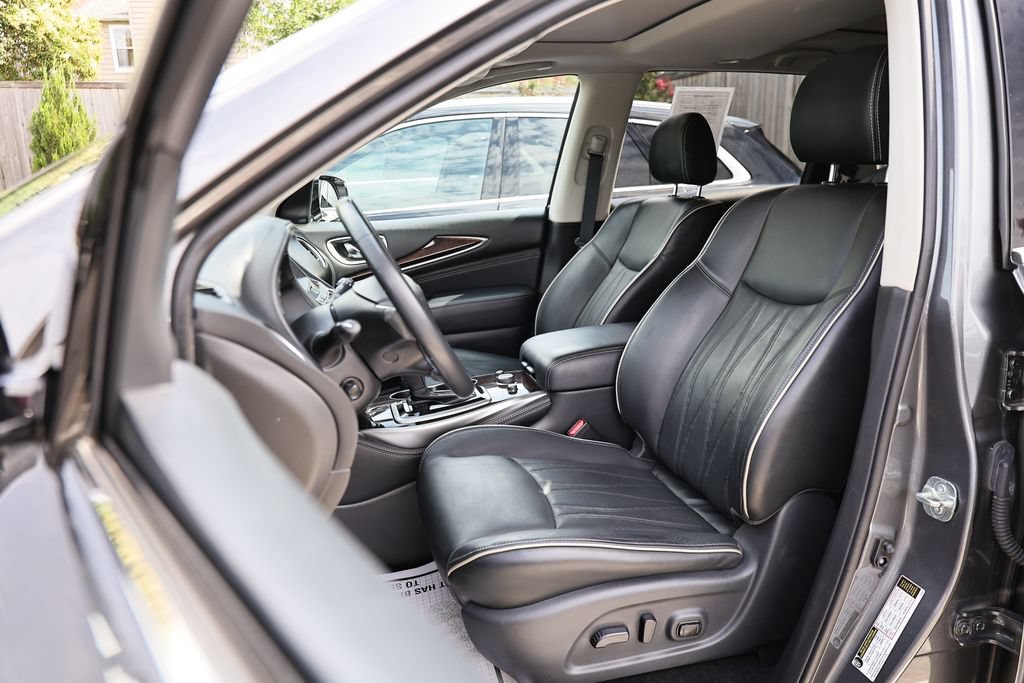 Used 2019 INFINITI QX60 Luxe w/ Sensory Package AWD/4WD image 21