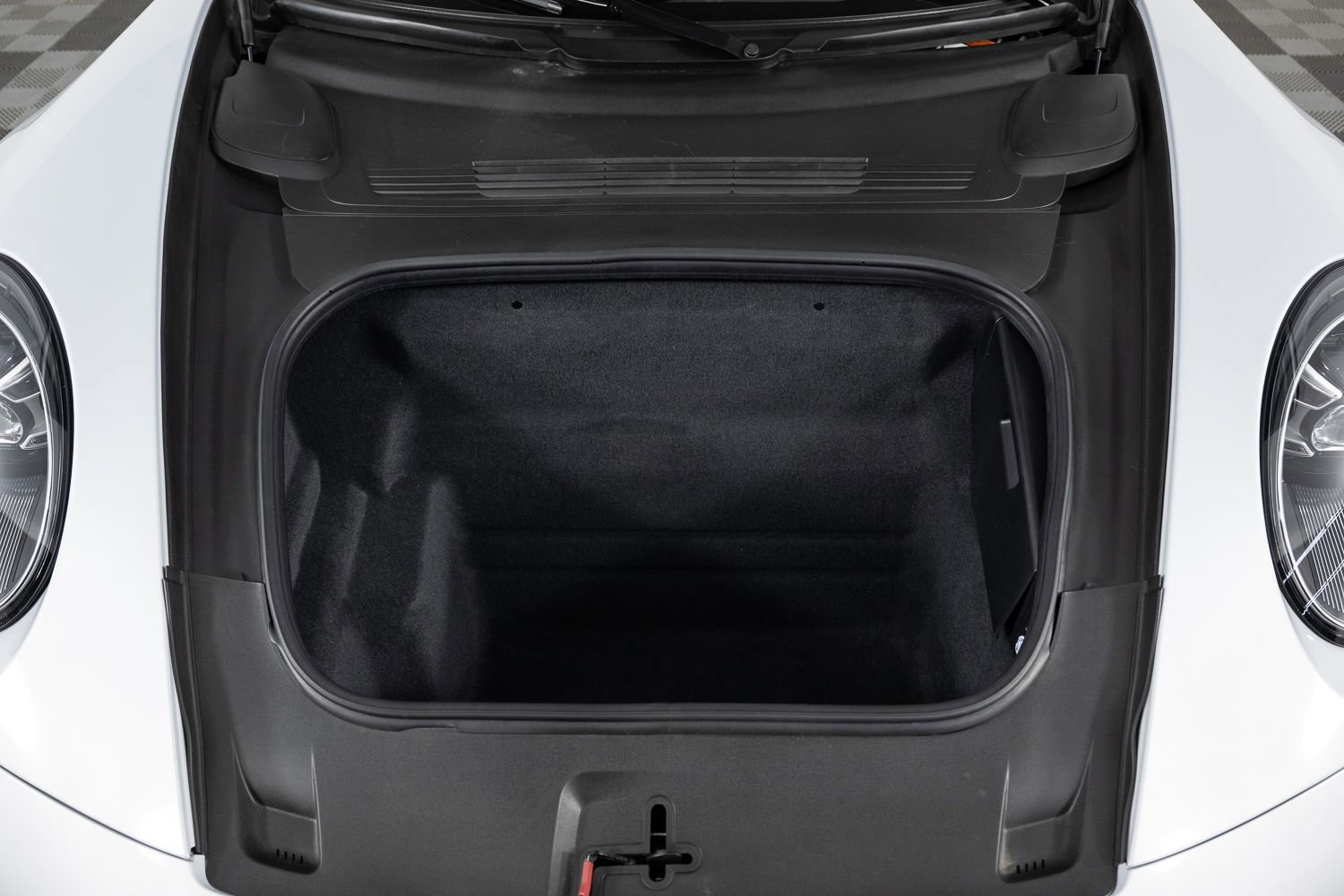 Used 2023 Porsche 911 Turbo S image 36