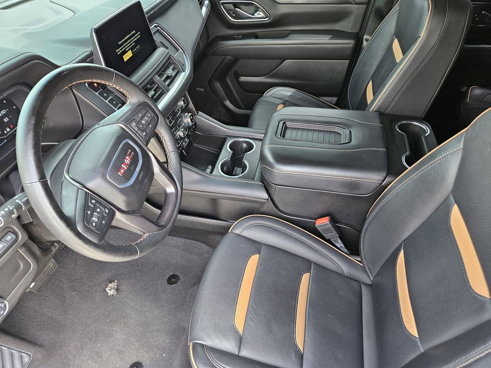 Used 2024 GMC Yukon XL AT4 w/ AT4 Premium Package AWD/4WD image 19