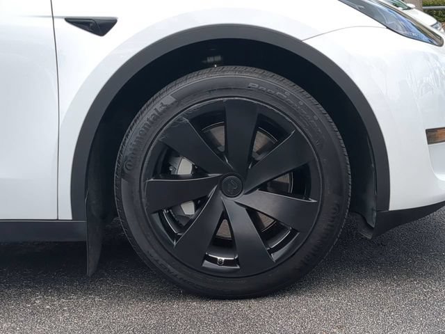 Used 2023 Tesla Model Y Long Range AWD/4WD image 11