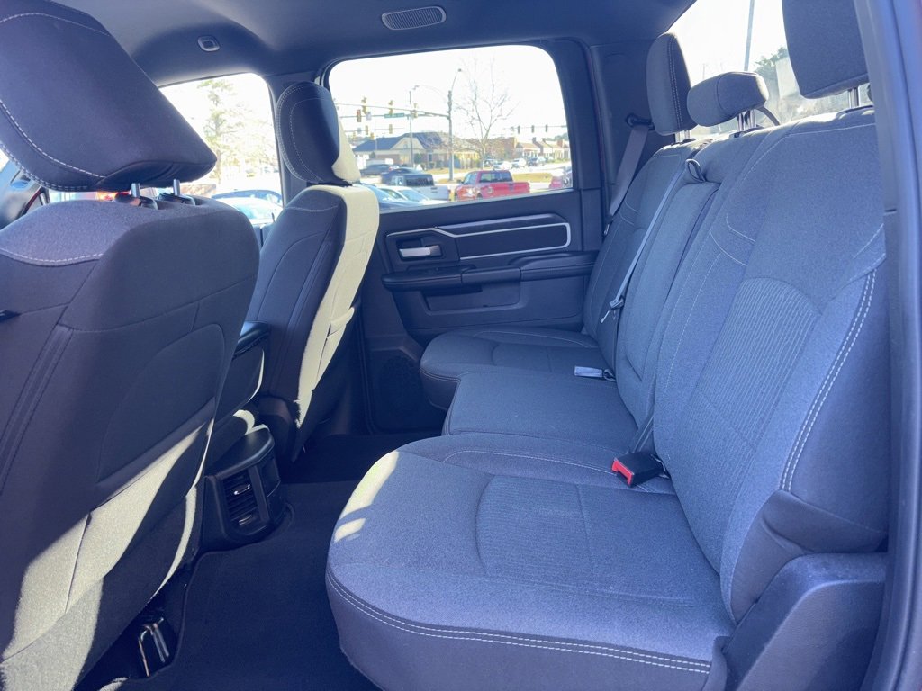 Used 2024 RAM 2500 Big Horn w/ Sport Appearance Package image 12