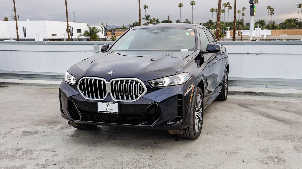 Used 2024 BMW X6 xDrive40i AWD/4WD image 4