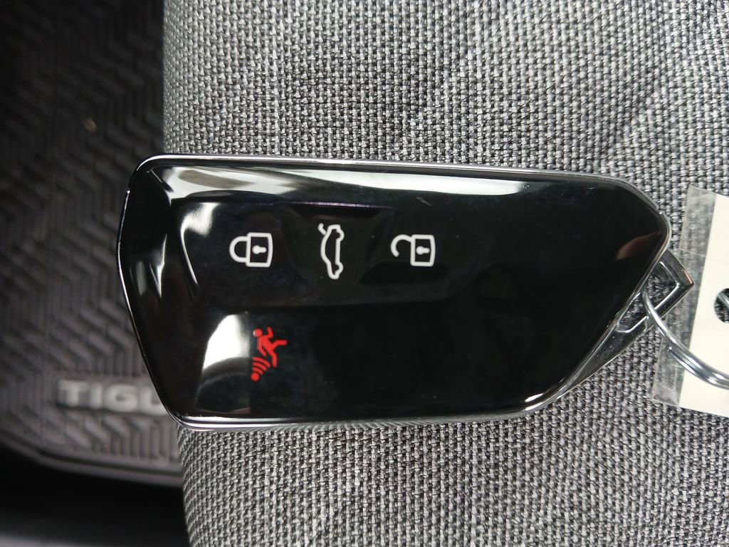 New 2025 Volkswagen Tiguan S image 27