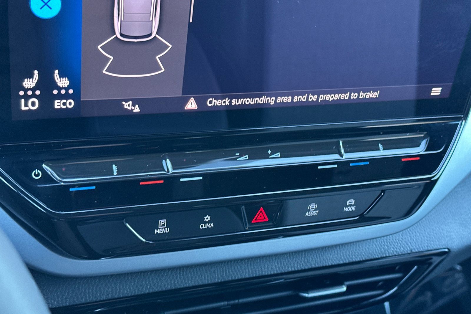 Used 2024 Volkswagen ID.4 2WD image 23