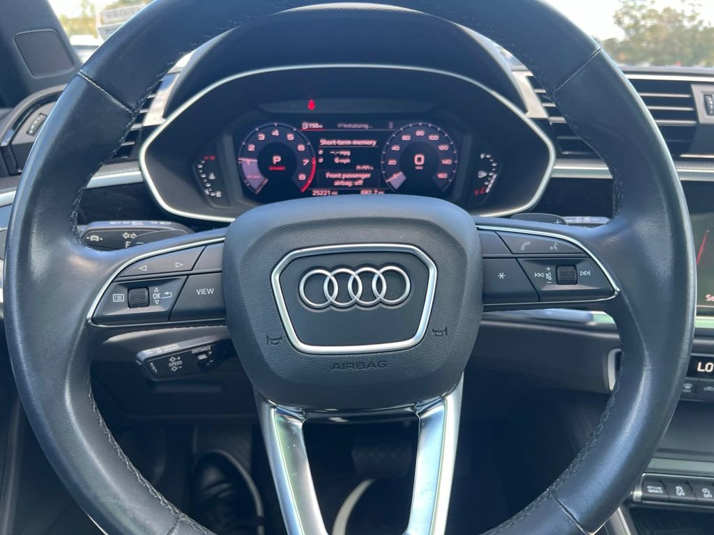 Used 2023 Audi Q3 2.0T Premium Plus w/ Premium Plus Package AWD/4WD image 10