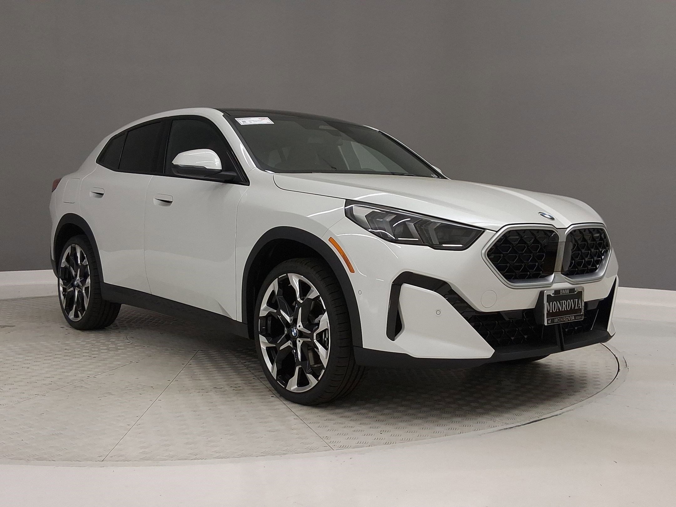 New 2026 BMW X2 xDrive28i w/ Technology Package image 5