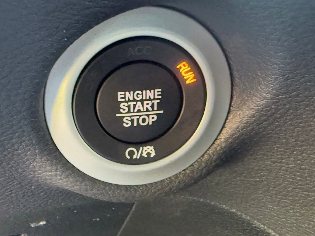 New 2026 Chrysler Pacifica Limited image 20