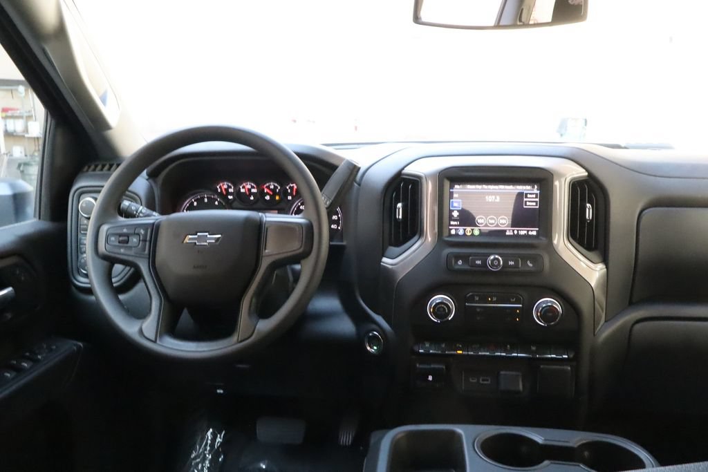 New 2026 Chevrolet Silverado 2500 Custom w/ Custom Value Package AWD/4WD image 23