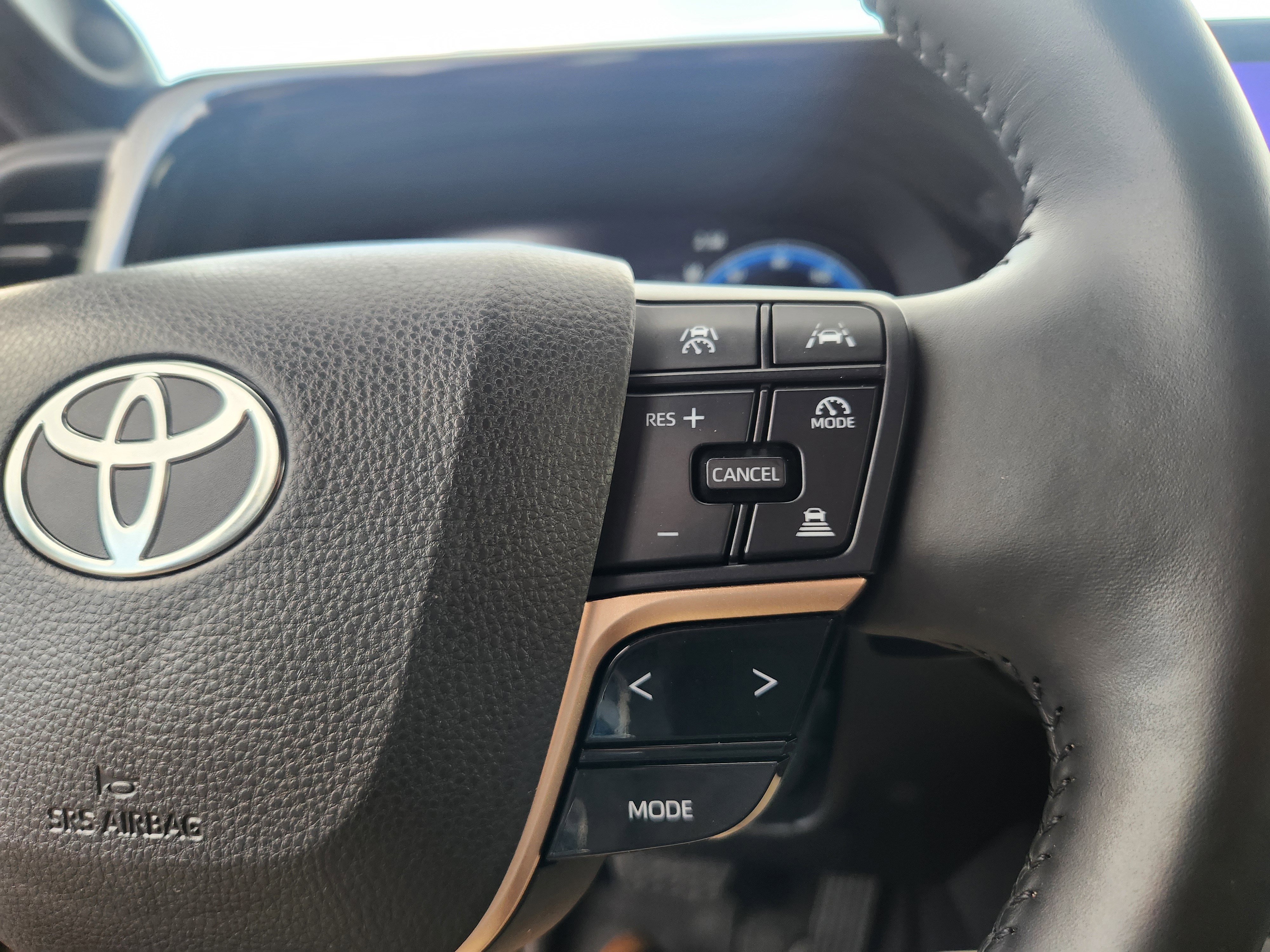 Used 2023 Toyota Crown Platinum image 13