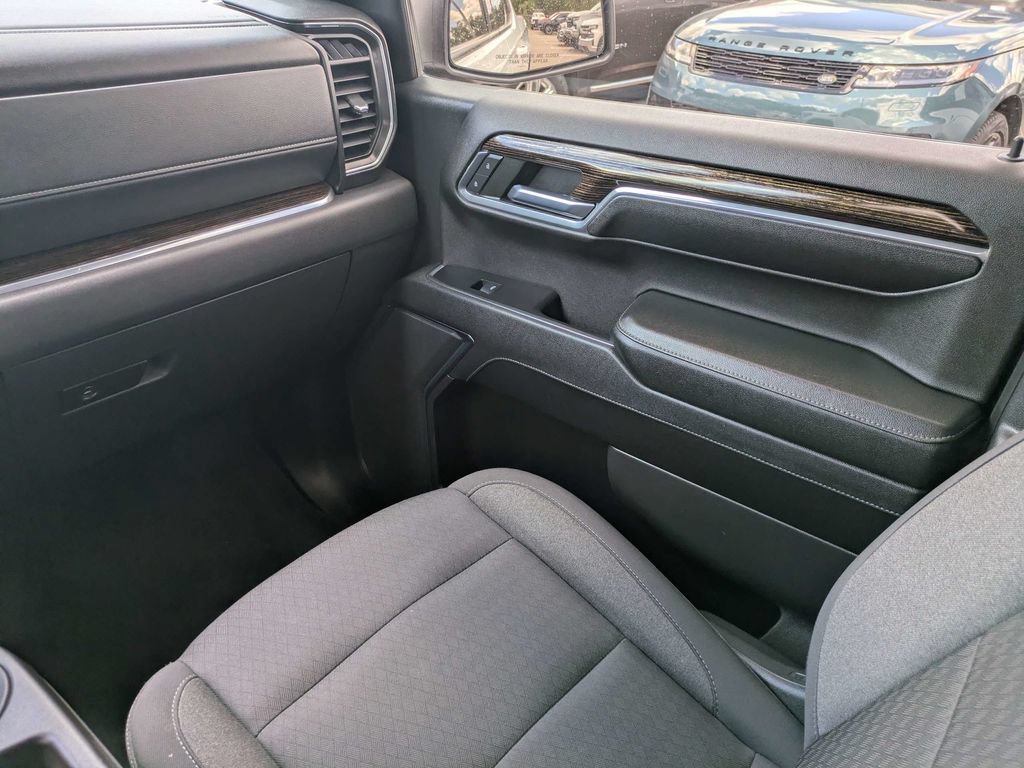 Used 2023 GMC Sierra 1500 Elevation AWD/4WD image 17