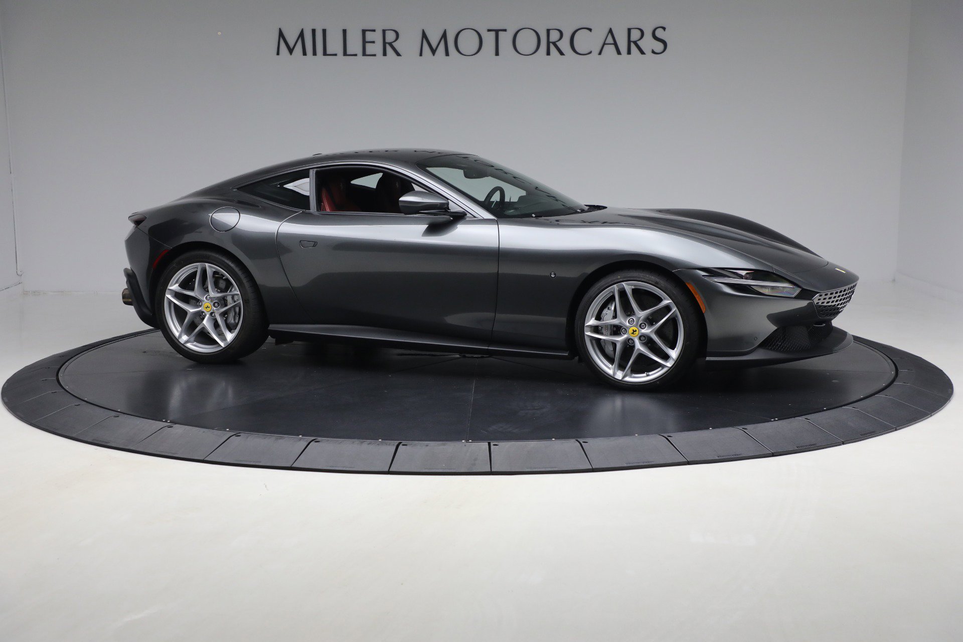 Certified 2024 Ferrari Roma image 11