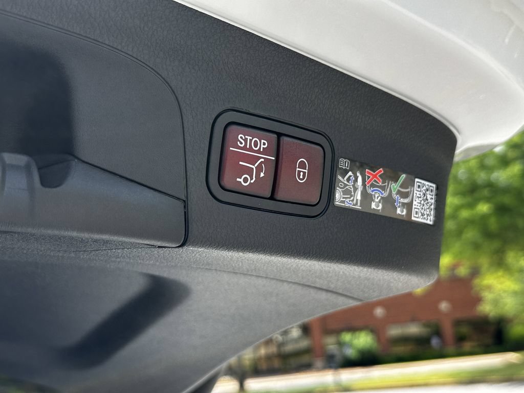 New 2026 Mercedes-Benz GLE 53 AMG 4MATIC image 23