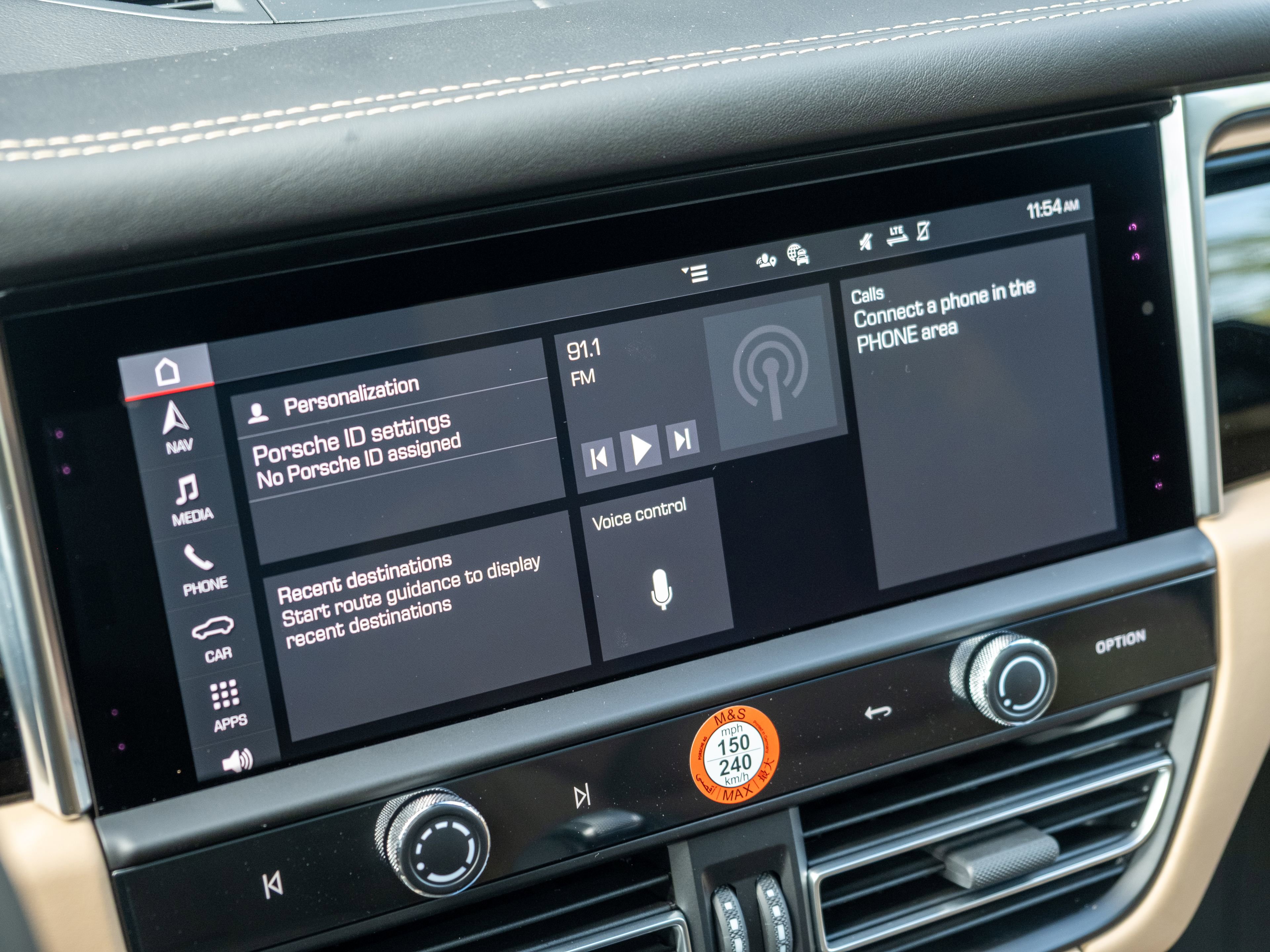 Used 2026 Porsche Macan image 23