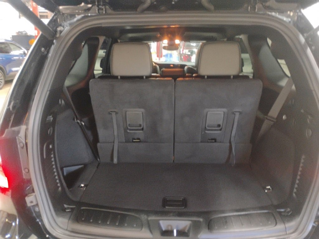 Used 2025 Dodge Durango R/T image 27