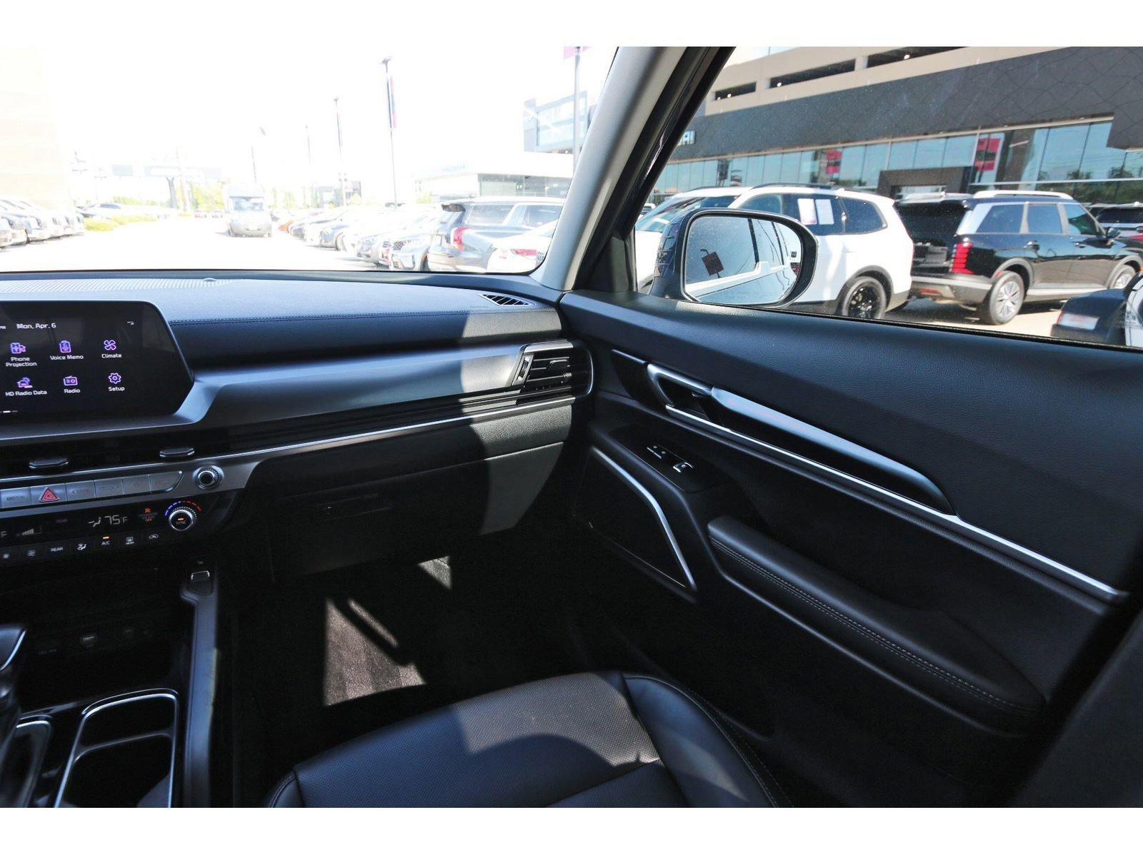 Used 2024 Kia Telluride S w/ S Sunroof Package image 12