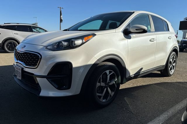 Certified 2021 Kia Sportage LX w/ LX Fwd Popular Package image 2